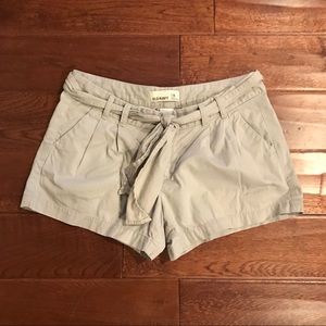 Old Navy front tie shorts